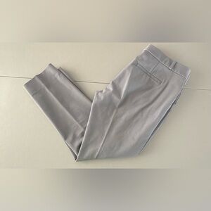 Banana Republic | ladies Sloan Fit cropped pants. Size: 6